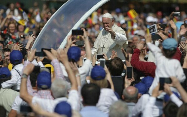 Vizita Papei Francisc în România Vizita Papei Francisc în România