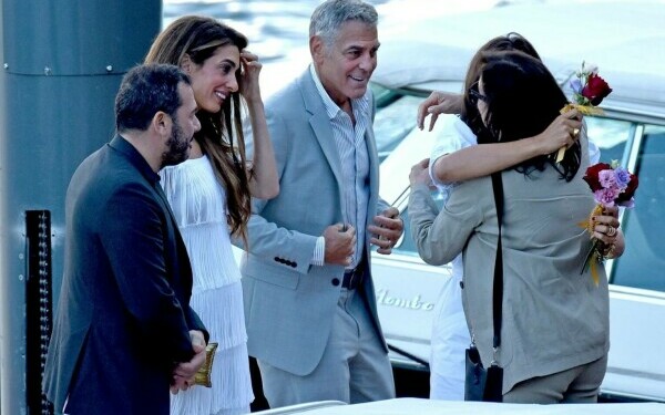 George și Amal Clooney Como