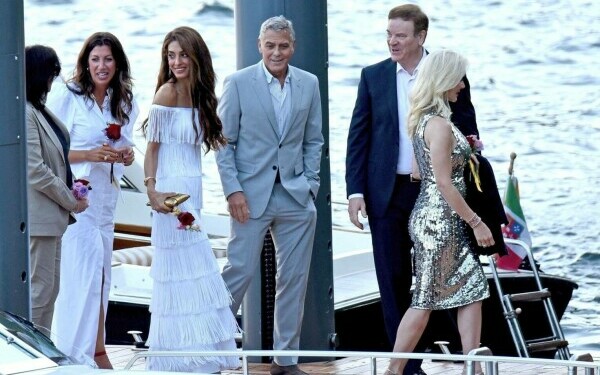 George și Amal Clooney Como