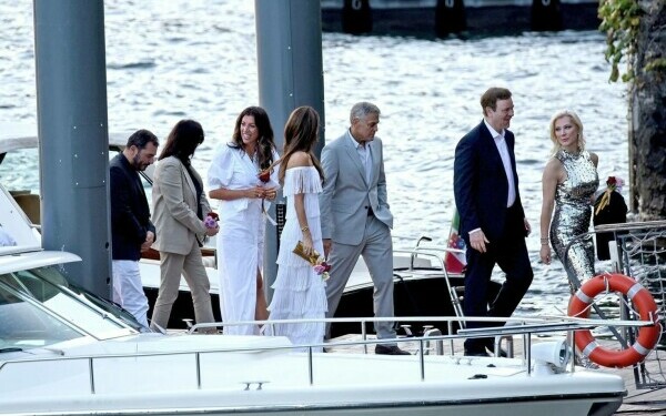 George și Amal Clooney Como