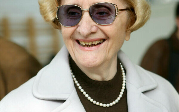 Ion Iliescu și soția lui, Nina