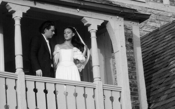 Brooklyn Beckham și Nicola Peltz