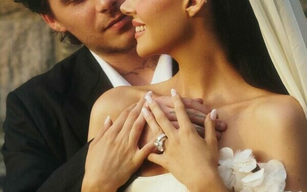 Brooklyn Beckham și Nicola Peltz