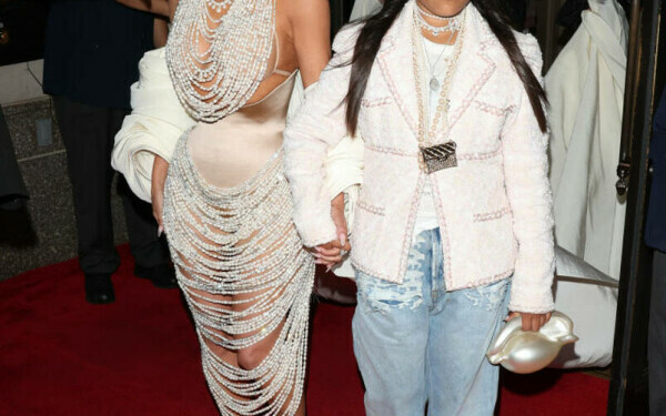 kim kardashian si north west