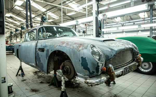 aston martin transformare