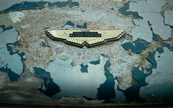 aston martin transformare