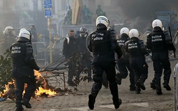 Protest violent &icirc;n Bruxelles