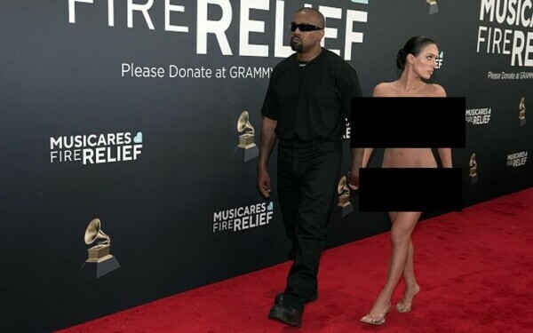 Kanye West și Bianca Censori Kanye West și Bianca Censori