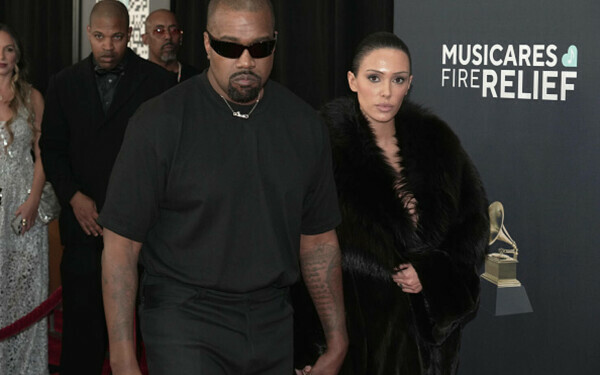 Kanye West și Bianca Censori Kanye West și Bianca Censori