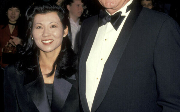 Gene Hackman and Betsy Arakawa