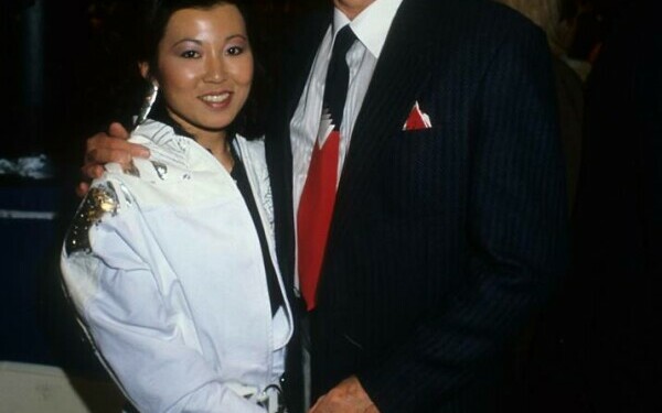Gene Hackman and Betsy Arakawa