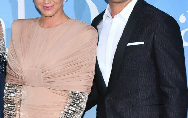 Katy Perry și Orlando Bloom Katy Perry și Orlando Bloom