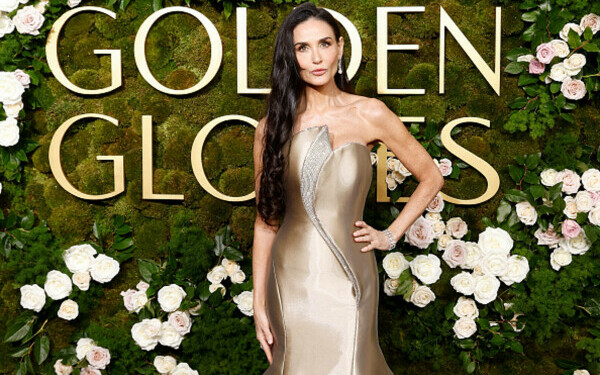 Demi Moore globurile de aur 2025