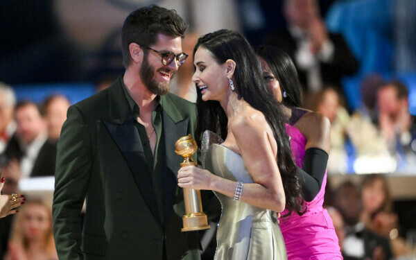 Demi Moore și Andrew Garfield
