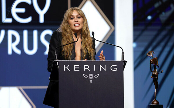 Miley Cyrus și mama ei