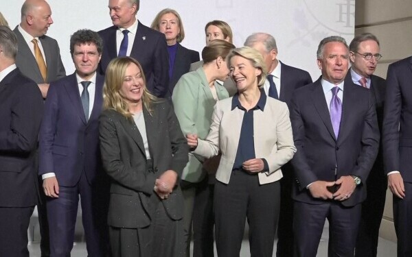 Coalitia Vointei, vointa, Paris, summit