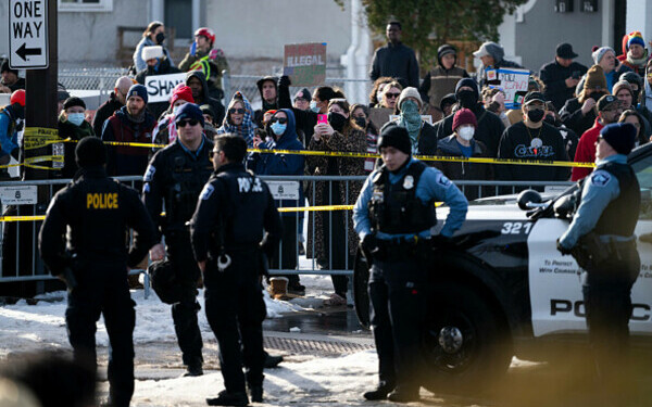 femeie a fost ucisă de un agent federal &icirc;n Minneapolis