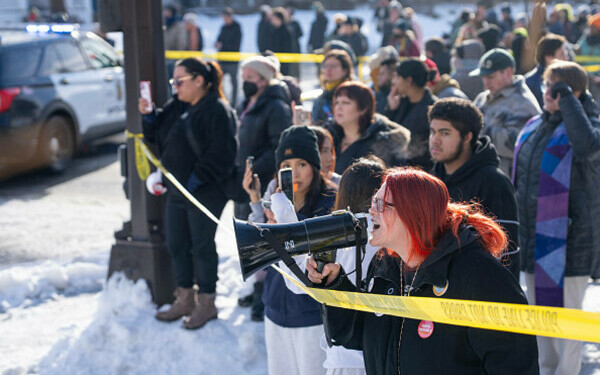 femeie a fost ucisă de un agent federal &icirc;n Minneapolis