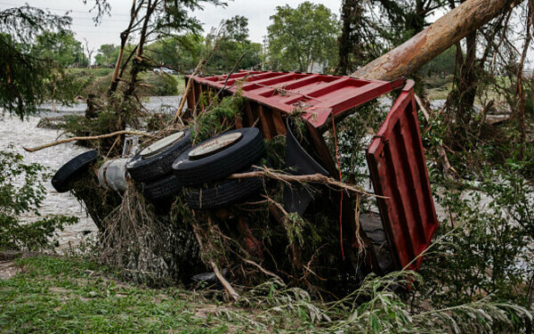 inundații catastrofale în Texas inundații catastrofale în Texas