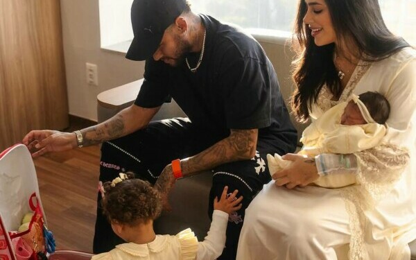 Neymar şi Bruna Biancardi au devenit din nou părinţi Neymar şi Bruna Biancardi au devenit din nou părinţi