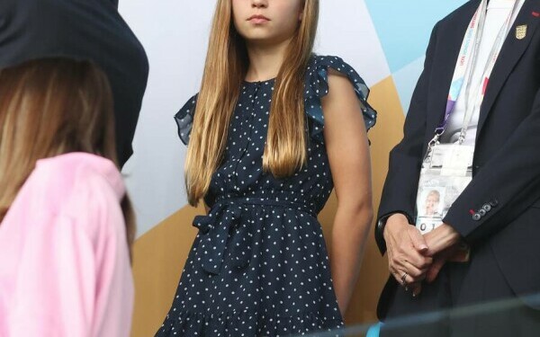 Cum a apărut Prințesa Charlotte la primul meci de fotbal feminin