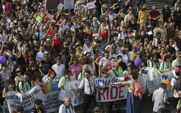 bucharest pride marsul normalitatii bucharest pride marsul normalitatii