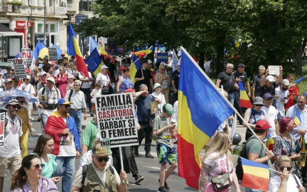 bucharest pride marsul normalitatii bucharest pride marsul normalitatii