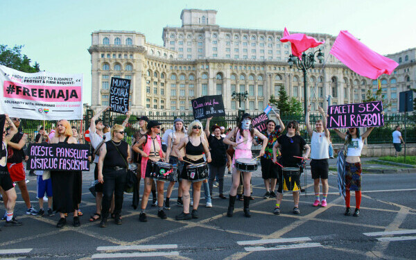 bucharest pride marsul normalitatii bucharest pride marsul normalitatii