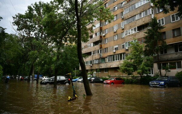 furtuna Bucureşti furtuna Bucureşti