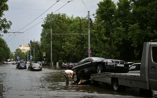 furtuna Bucureşti furtuna Bucureşti
