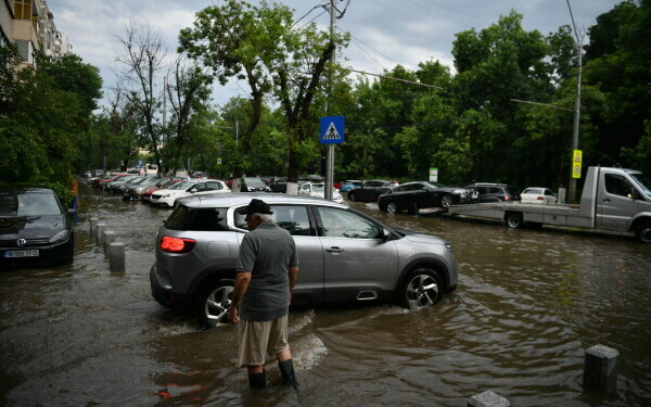 furtuna Bucureşti furtuna Bucureşti