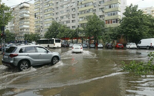 furtuna Bucureşti furtuna Bucureşti