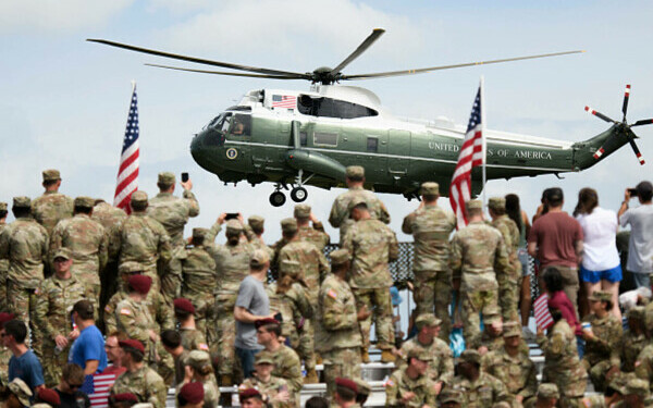 Donald Trump, discurs la Fort Bragg Donald Trump, discurs la Fort Bragg