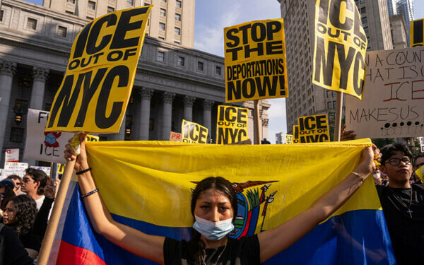 Manifestaţie la New York Manifestaţie la New York
