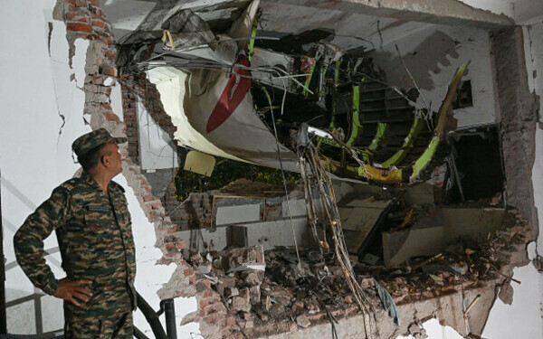 Avion prăbușit India