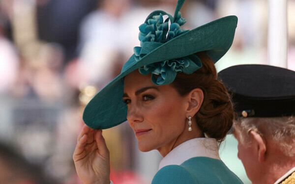 Prințesa Kate la ceremonia anuală a Ordinului Jartierei de la Windsor Prințesa Kate la ceremonia anuală a Ordinului Jartierei de la Windsor