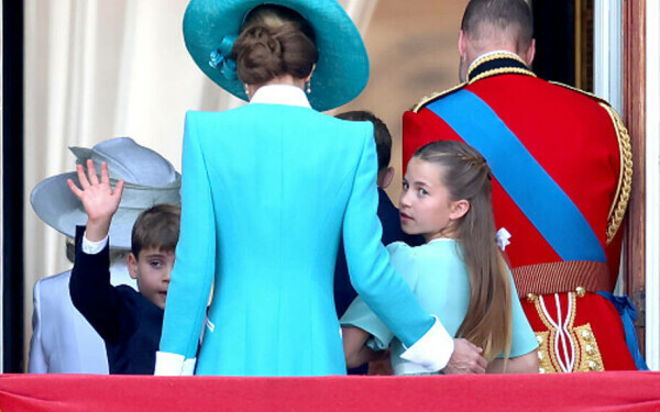 Prințesa Kate la ceremonia anuală a Ordinului Jartierei de la Windsor Prințesa Kate la ceremonia anuală a Ordinului Jartierei de la Windsor