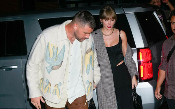 Taylor Swift şi Travis Kelce