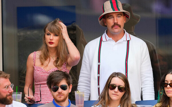 Taylor Swift şi Travis Kelce