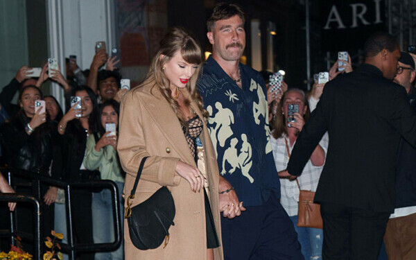 Taylor Swift şi Travis Kelce