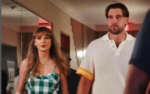 Taylor Swift şi Travis Kelce