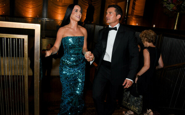 Katy Perry și Orlando Bloom Katy Perry și Orlando Bloom
