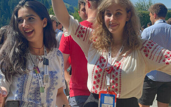 Tinerii din România au șansa să aplice la Forumul European Alpbach: înscrierile pentru burse sunt deschise până pe 25 martie