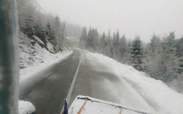 ANM a emis mai multe avertizări de vreme rea și ninsoare. Cod Galben de viscol și vânt în mai multe județe