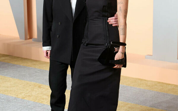 Premiile Oscar 2025. Cele mai îndrăgite cupluri și momentele lor romantice de pe covorul roșu