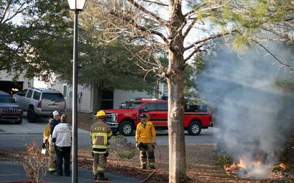Incendii violente în SUA