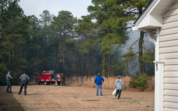 Incendii violente în SUA