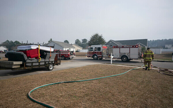 Incendii violente în SUA