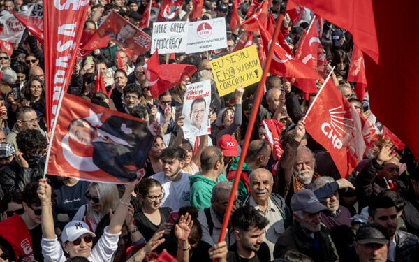 Miting uriaș la Istanbul