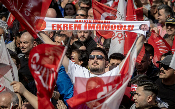 Miting uriaș la Istanbul